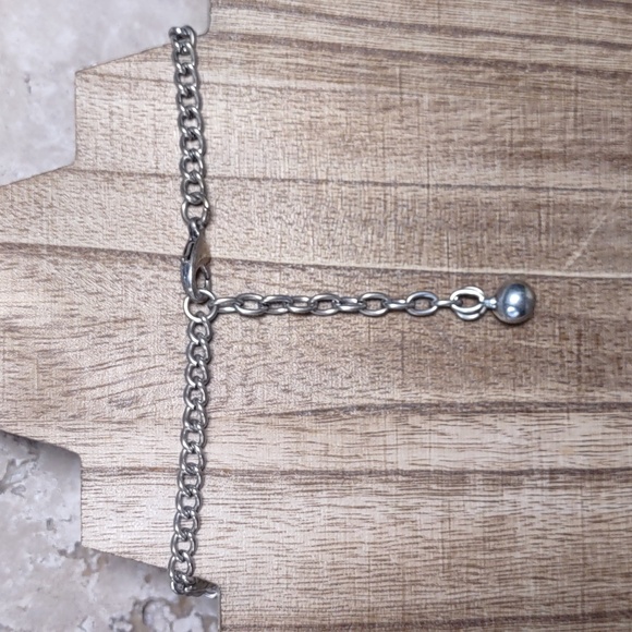 Silvertone Dangling Charm-style Necklace - Picture 3 of 5
